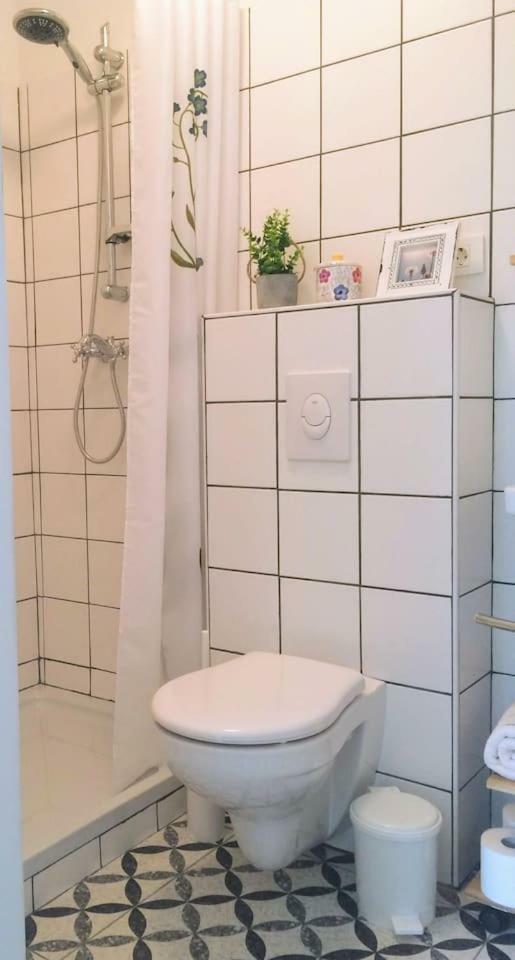 Apartma 365 *